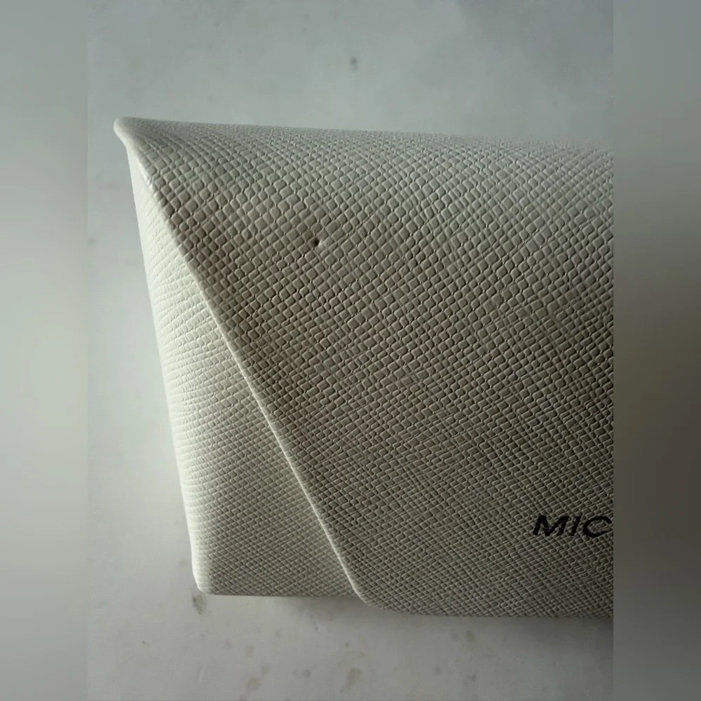 Michael Kors‎ eyeglasses case